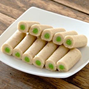 1Kg Pista Rolls